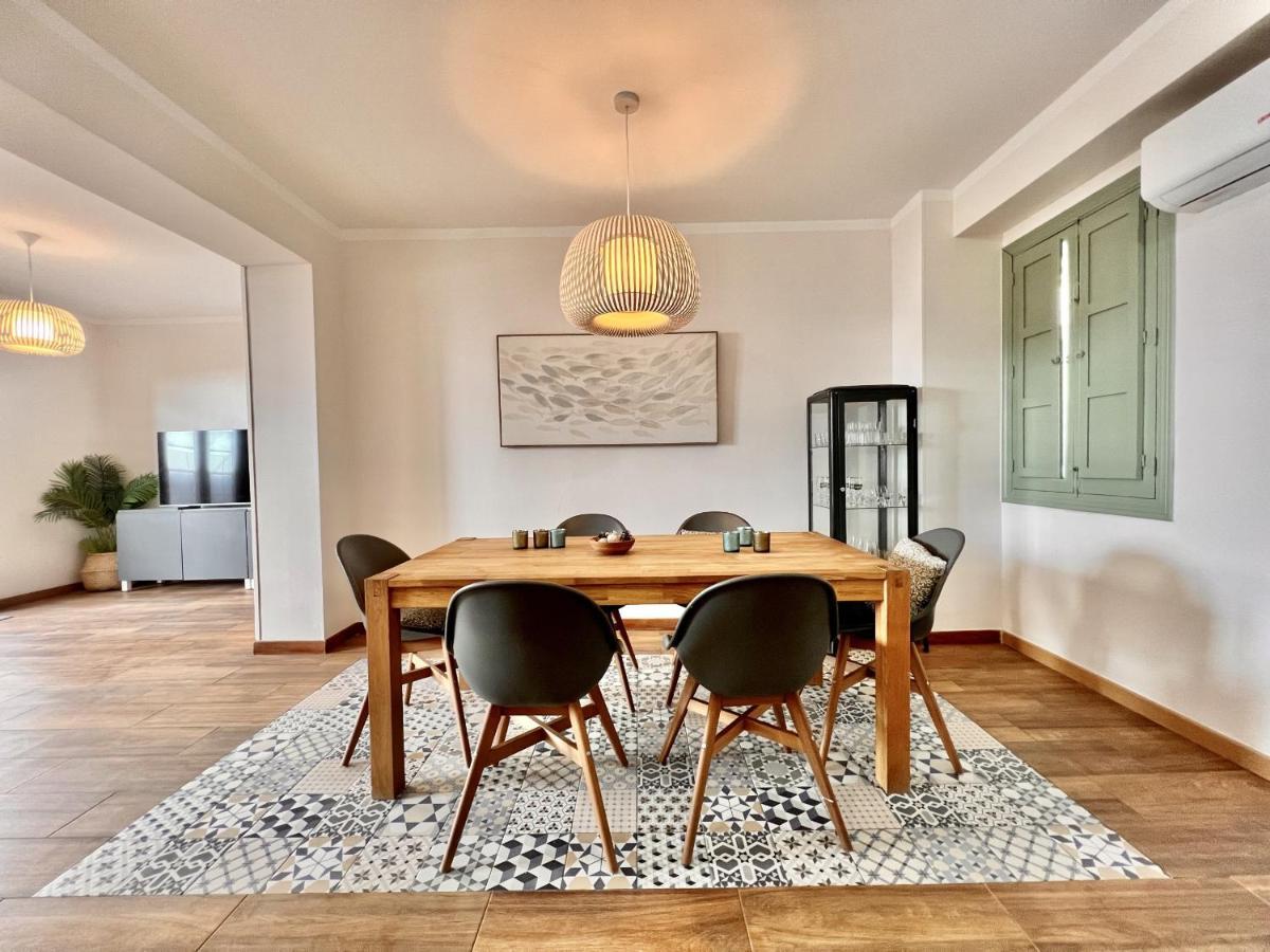 Downtown Apartment By United Renters อาลิกันเต ภายนอก รูปภาพ