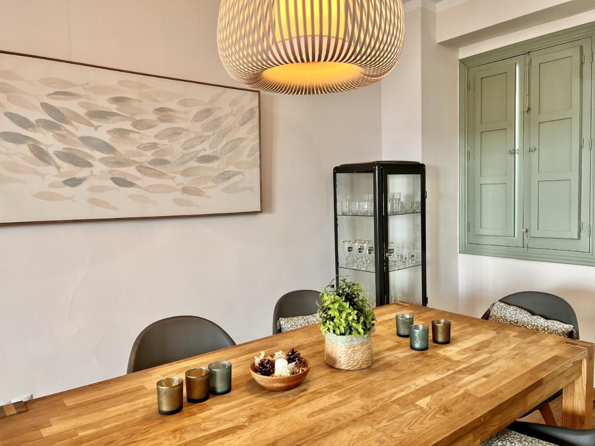 Downtown Apartment By United Renters อาลิกันเต ภายนอก รูปภาพ