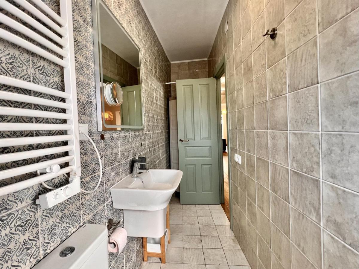 Downtown Apartment By United Renters อาลิกันเต ภายนอก รูปภาพ
