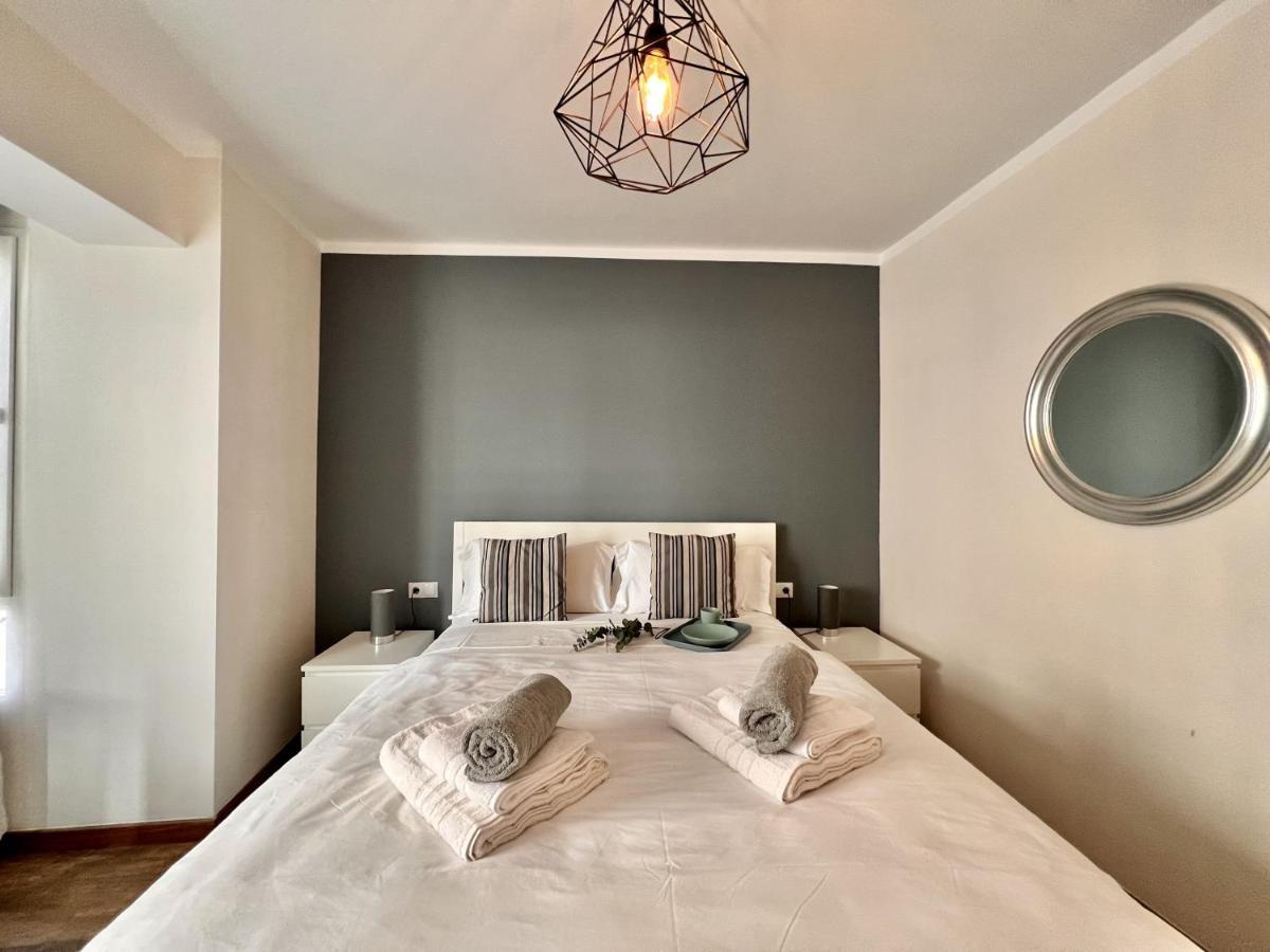 Downtown Apartment By United Renters อาลิกันเต ภายนอก รูปภาพ