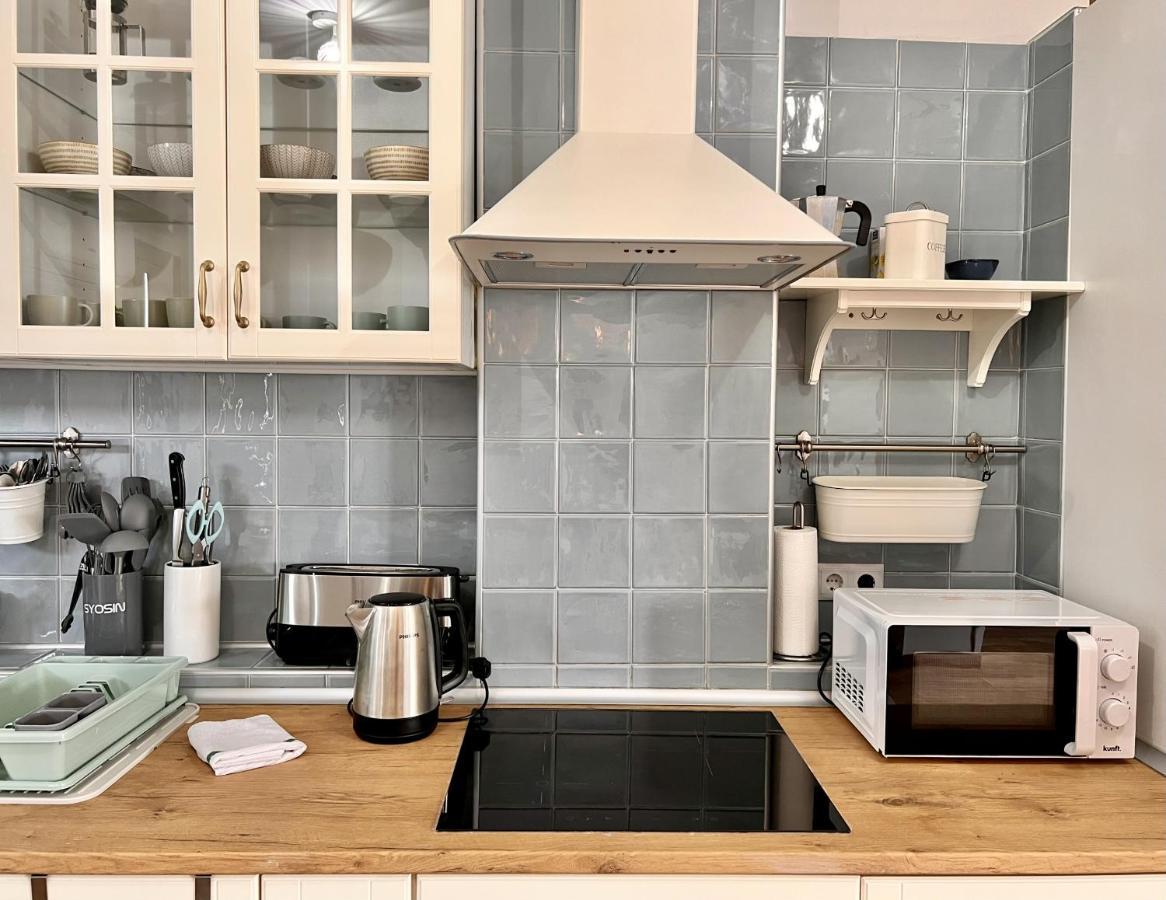 Downtown Apartment By United Renters อาลิกันเต ภายนอก รูปภาพ